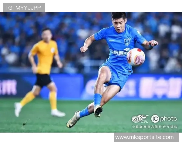 郑浩乾深感歉意感谢球迷支持球队信心满满全力以赴保级成功 郑浩乾深感歉意感谢球迷支持球队信心满满全力以赴保级成功