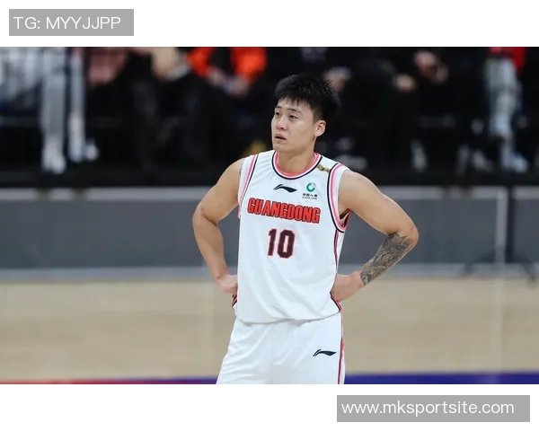 全运会小组赛广东男篮逆转浙江赵睿贡献13分8板7助力球队胜利 全运会小组赛广东男篮逆转浙江赵睿贡献13分8板7助力球队胜利