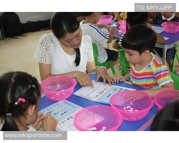 奥科吉畅谈防守乐趣如同孩子进入糖果店般愉悦体验